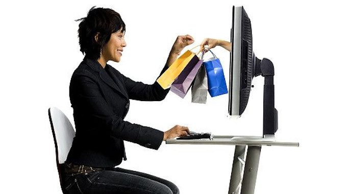 ACQUISTI ONLINE: COSA E COME CAMBIA