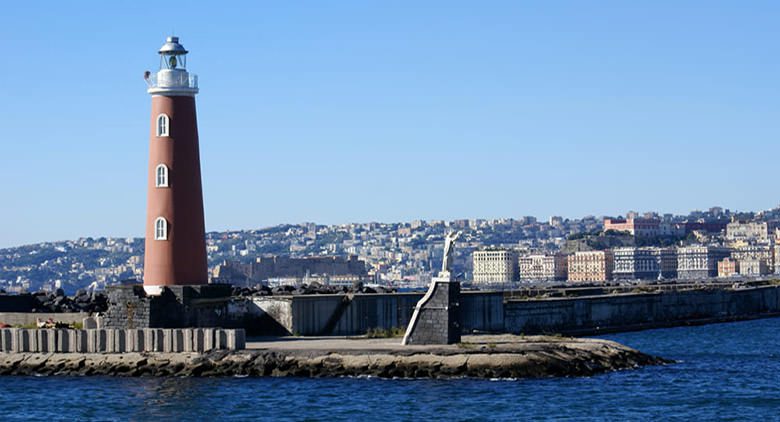 Brindisi al Molo San Vincenzo