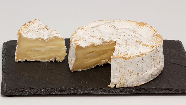 Camembert e bryndza: l'universo dei formaggi si arricchisce con due nuove specialità