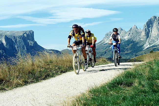 CICLISMO IN ALTA BADIA