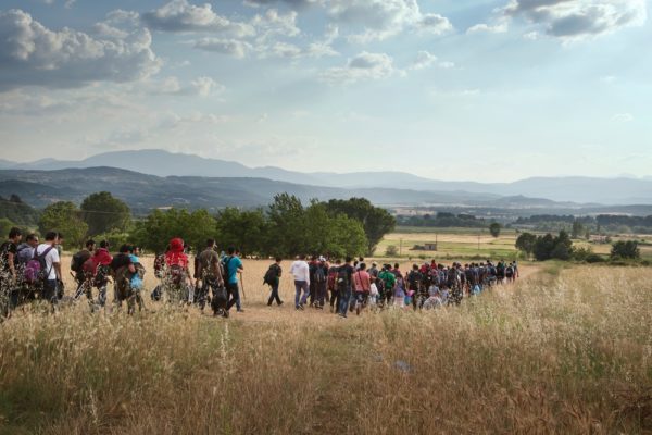 Il lungo cammino dei migranti attraverso la via dei Balcani