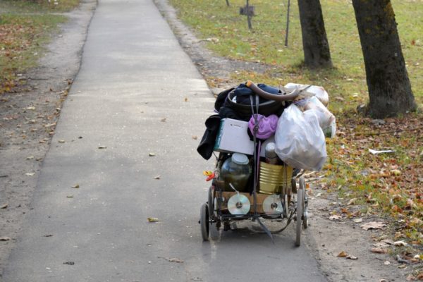 povertà assoluta minorile