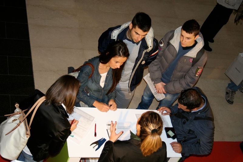 Iniziativa Occupazione Giovani