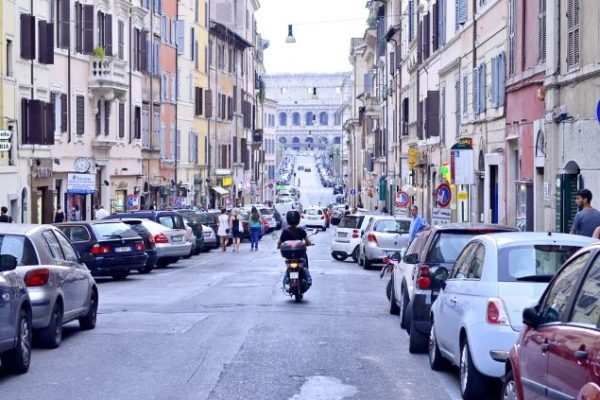 Inquinamento macchine: tornano i provvedimenti per la circolazione