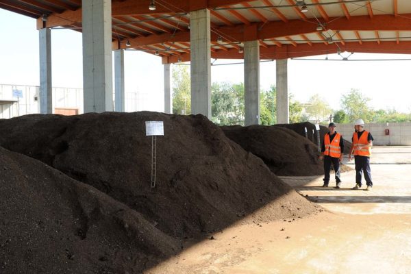 L'IMPIANTO DI COMPOSTAGGIO DI EBOLI