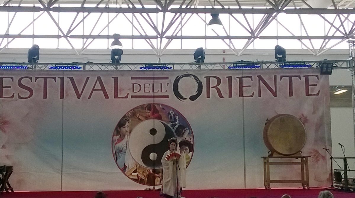 Parte il Festival dell'Oriente a Napoli ed è subito successo