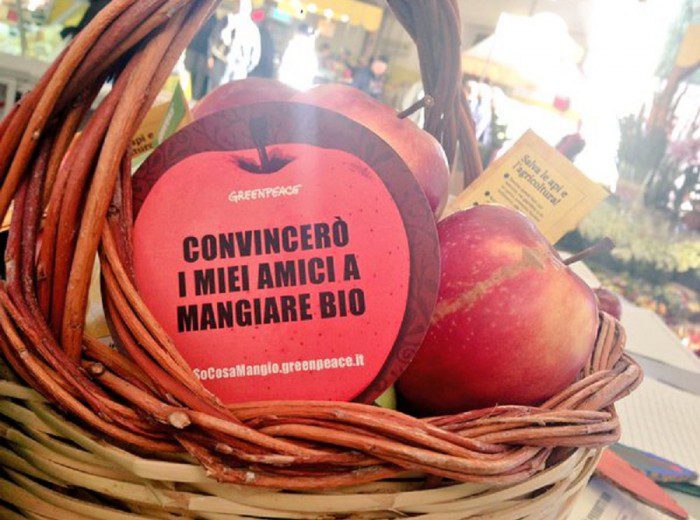 Una mela BIO al giorno toglie il pesticida di torno