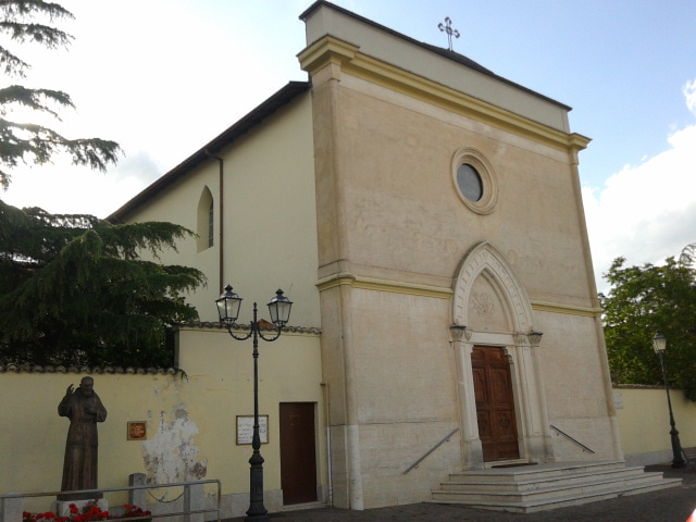 Nasce sul lago d'Orta l'icona della Madonna del Silenzio