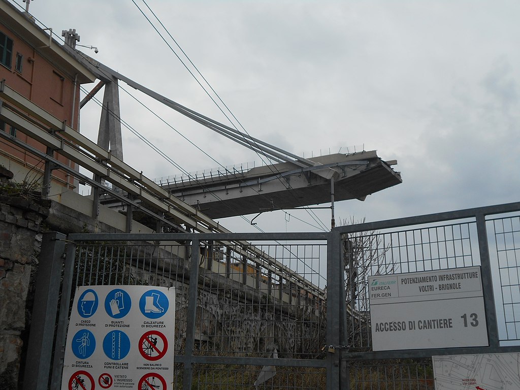 Il crollo del ponte morandi