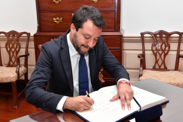 Il Senato autorizza il processo per Matteo Salvini