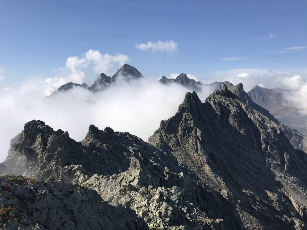 Simone Moro racconta la sua "Traversata Orobie 20-20"