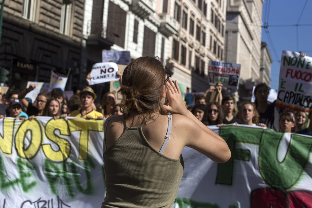 Con gli occhi delle bambine