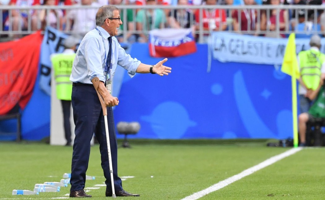 maestro tabarez 74 anni