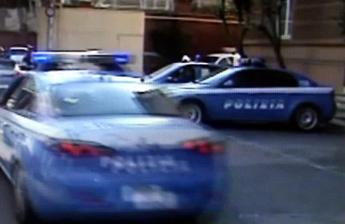 Maxi blitz della polizia contro la criminalità giovanile: 37 arresti e 51 denunce