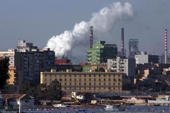 Ex Ilva, Invitalia chiede amministrazione straordinaria. ArcelorMittal: "Violato l'accordo"