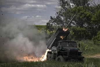 Ucraina, Kiev: "Pioggia di missili e droni russi su 5 regioni"