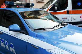 Incidente a Lecco, auto esce di strada e si ribalta: morti due ventenni