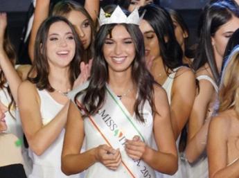 Miss Italia 2023, trionfa la piemontese Francesca Bergesio: "Dedico la vittoria alla mia terra"