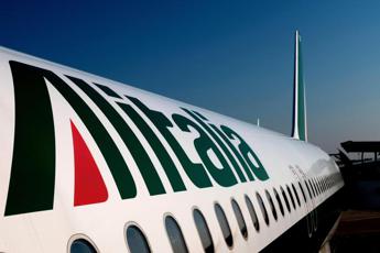 Alitalia, firmato accordo proroga Cigs al 31 ottobre 2025 e revocati i licenziamenti collettivi