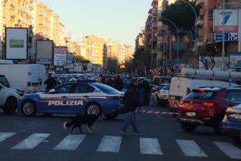 Roma, spara in strada a Centocelle e ferisce 49enne: fermato