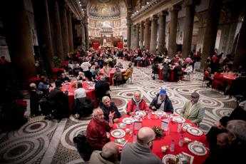 Sant'Egidio, oggi pranzi di Natale per 80mila persone in Italia e 250mila nel mondo