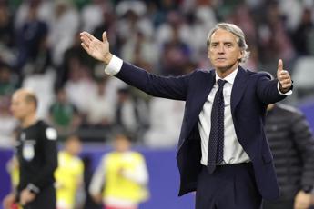 Mancini esce prima del rigore, Federcalcio Arabia: "Inaccettabile"