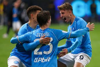 Supercoppa italiana, Napoli-Fiorentina 3-0: azzurri in finale