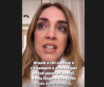 Chiara Ferragni, lo sfogo: "Sto male, periodo doloroso"