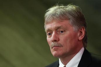 Russia, Peskov: "Useremo armi nucleari se nostra esistenza minacciata"