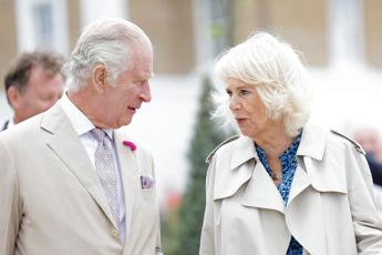 Carlo e Camilla, 19 anni di matrimonio: anniversario senza sfarzo per la coppia reale