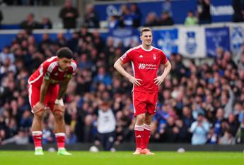 Premier League, Nottingham accusa: "Un tifoso al Var, negati 2 rigori"