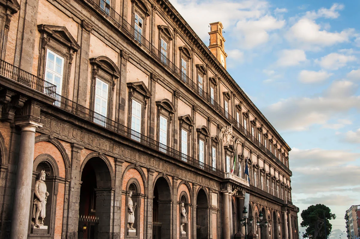 palazzo reale napoli