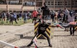 Kenya nel caos, assalto al Parlamento: morti e feriti
