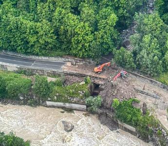 Maltempo, pioggia e frane in Piemonte e Valle d'Aosta: evacuate oltre 200 persone