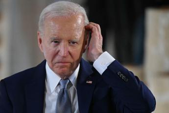 Nato, il 'caso Biden' piomba sul vertice: i leader in imbarazzo