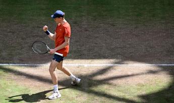 Sinner vince il torneo Atp di Halle, Hurkacz battuto in finale