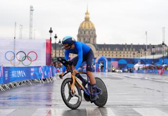 Parigi 2024, Ganna argento nella cronometro: prima medaglia Italia