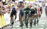 Tour de France, Philipsen vince 10a e Pogacar sempre maglia gialla