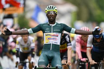 Tour de France, Girmay vince anche l'ottava tappa