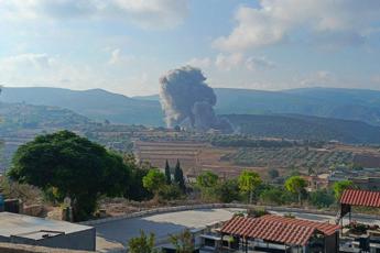 Israele attacca Libano, Hezbollah lancia razzi. Negoziati su Gaza, prossime mosse?