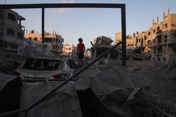 Negoziati Gaza, Egitto: no a presenza forze Israele a valico Rafah e corridoio Philadelphi