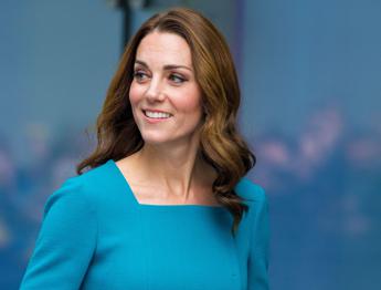 Kate Middleton riappare in pubblico, in chiesa con William