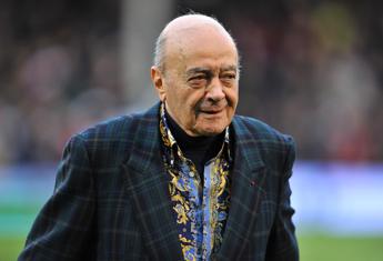 Mohamed Al Fayed accusato di stupri e abusi da 20 donne in doc della Bbc