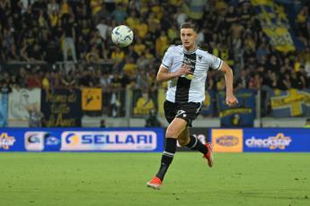 Parma-Udinese 2-3, rimonta bianconera e primo posto in classifica