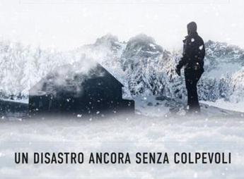 Rigopiano, 'l'ultimo sopravvissuto' racconta in un libro: "62 ore sotto la neve"