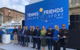 Torino, sport e prevenzione debuttano in piazza Castello con 'Tennis & Friends'