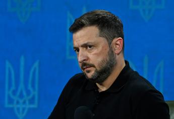 Ucraina, Zelensky: "Corea del Nord manda soldati, siamo pronti"