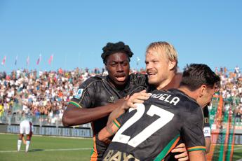 Venezia-Genoa 2-0, gol di Busio e Pohjanpalo