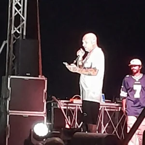 Grande successo per il concerto di Clementino a Casal Velino Marina