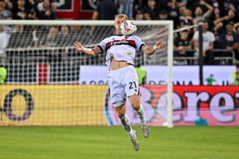 Cagliari-Bologna 0-2, reti di Orsolini e Odgaard